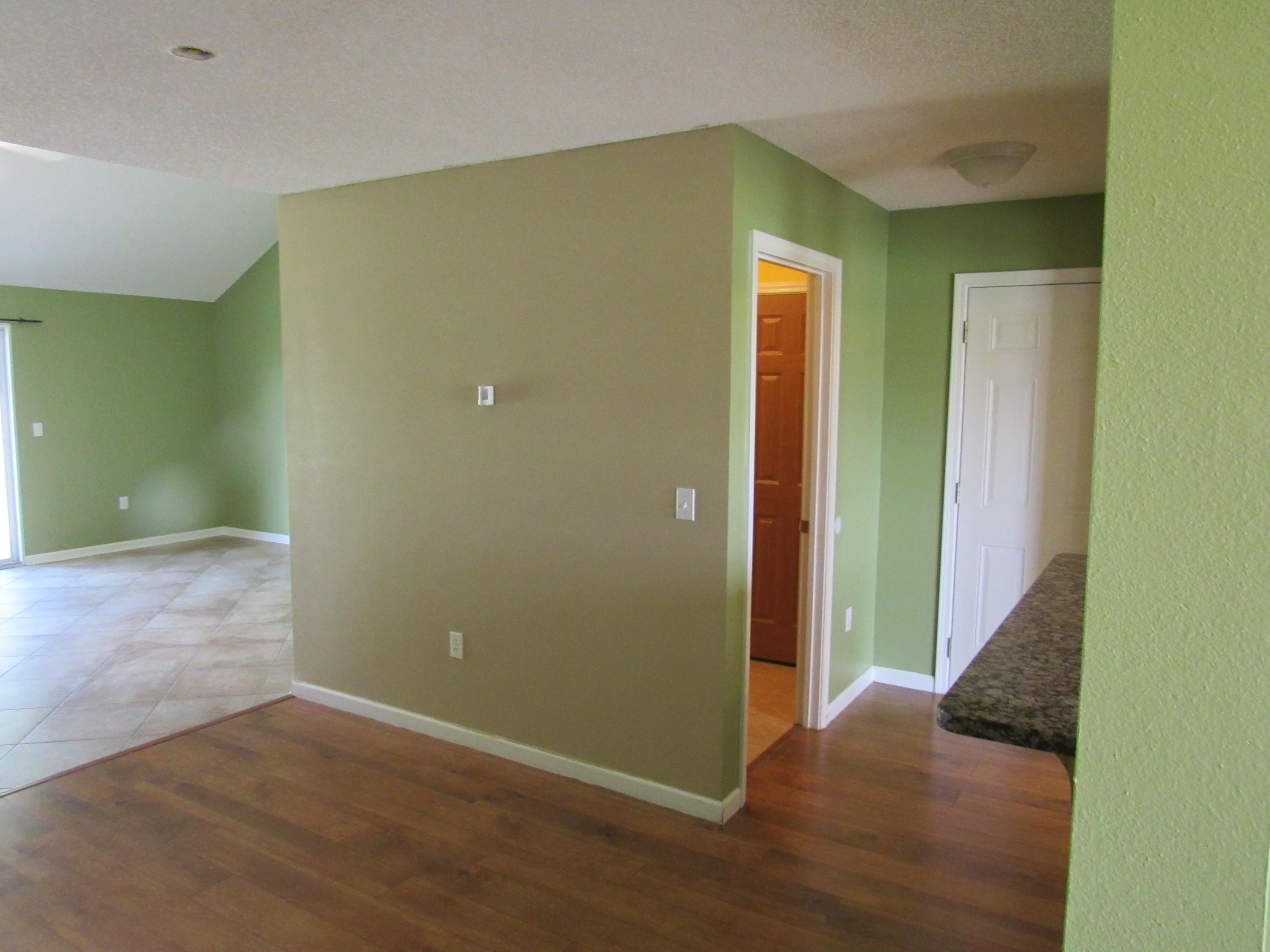 5208 Moore Loop Crestview, FL 32536 - Photo 5 of 37