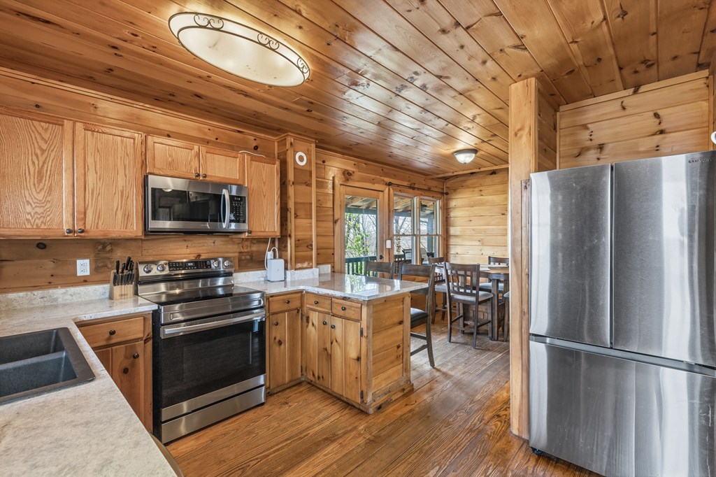 220 Eagles Ridge Morganton, GA 30560 - Photo 7 of 50