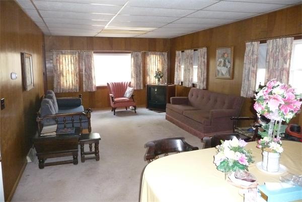 187 Snake Pond Road Gardner, MA 01440 - Photo 11 of 12 Gallery Image 11