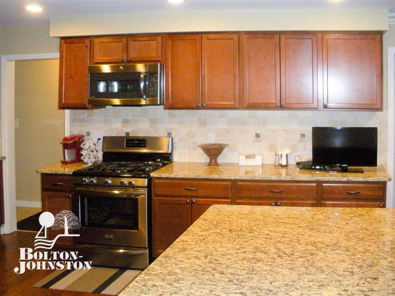 1450 Torrey Road Grosse Pointe Woods, MI 48236 - Photo 6 of 30