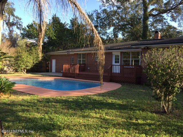 1344 Harbor Oaks Road Jacksonville, FL 32207 - Photo 31 of 40 a view of a house with backyard and porch