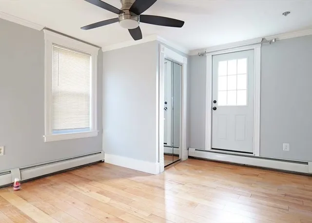 $4,100 | 21 Englewood Avenue, Worcester, MA 01603