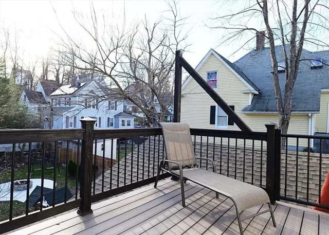 $4,100 | 21 Englewood Avenue, Worcester, MA 01603