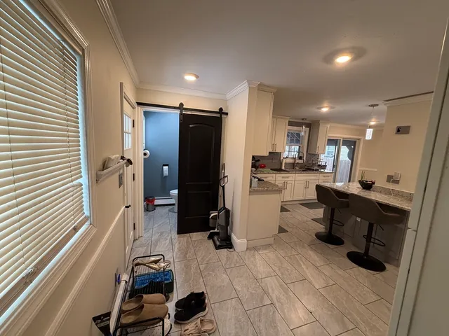 $4,100 | 21 Englewood Avenue, Worcester, MA 01603