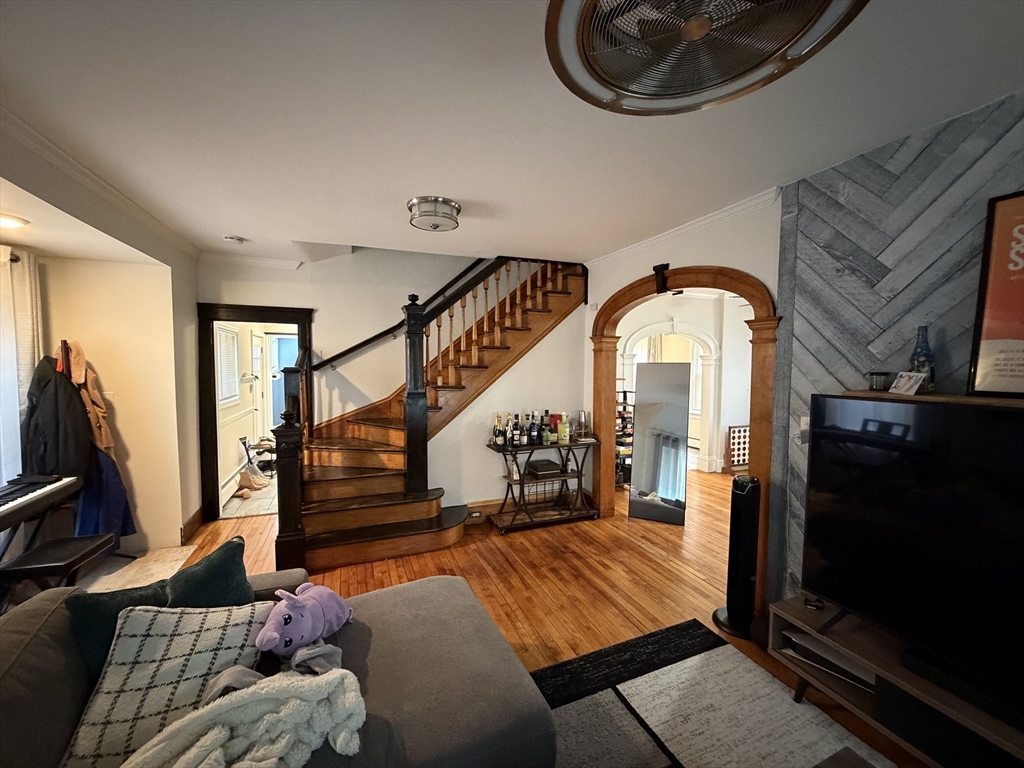 21 Englewood Avenue Worcester, MA 01603 - Photo 33 of 42