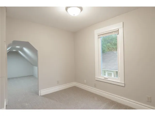 $2,750 | 4007 North Girard Avenue, Minneapolis, MN 55412