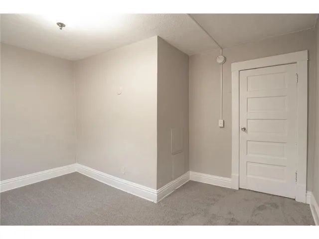 $2,750 | 4007 North Girard Avenue, Minneapolis, MN 55412