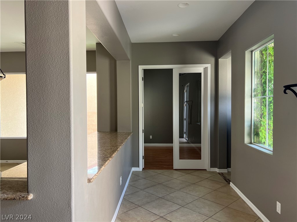2463 Macrory Drive Henderson, NV 89044 - Photo 4 of 25