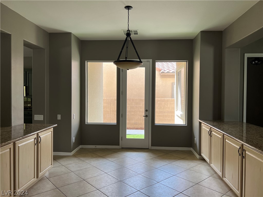 2463 Macrory Drive Henderson, NV 89044 - Photo 8 of 25