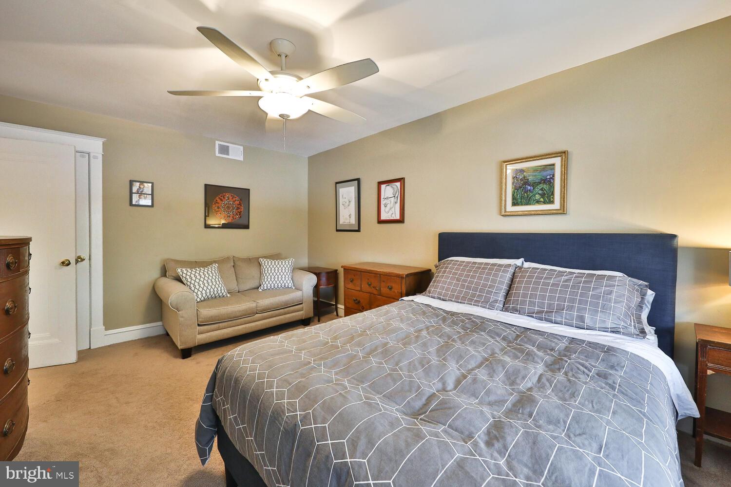 8 Pelham Road Philadelphia, PA 19119 - Photo 31 of 39 Gallery Image 31