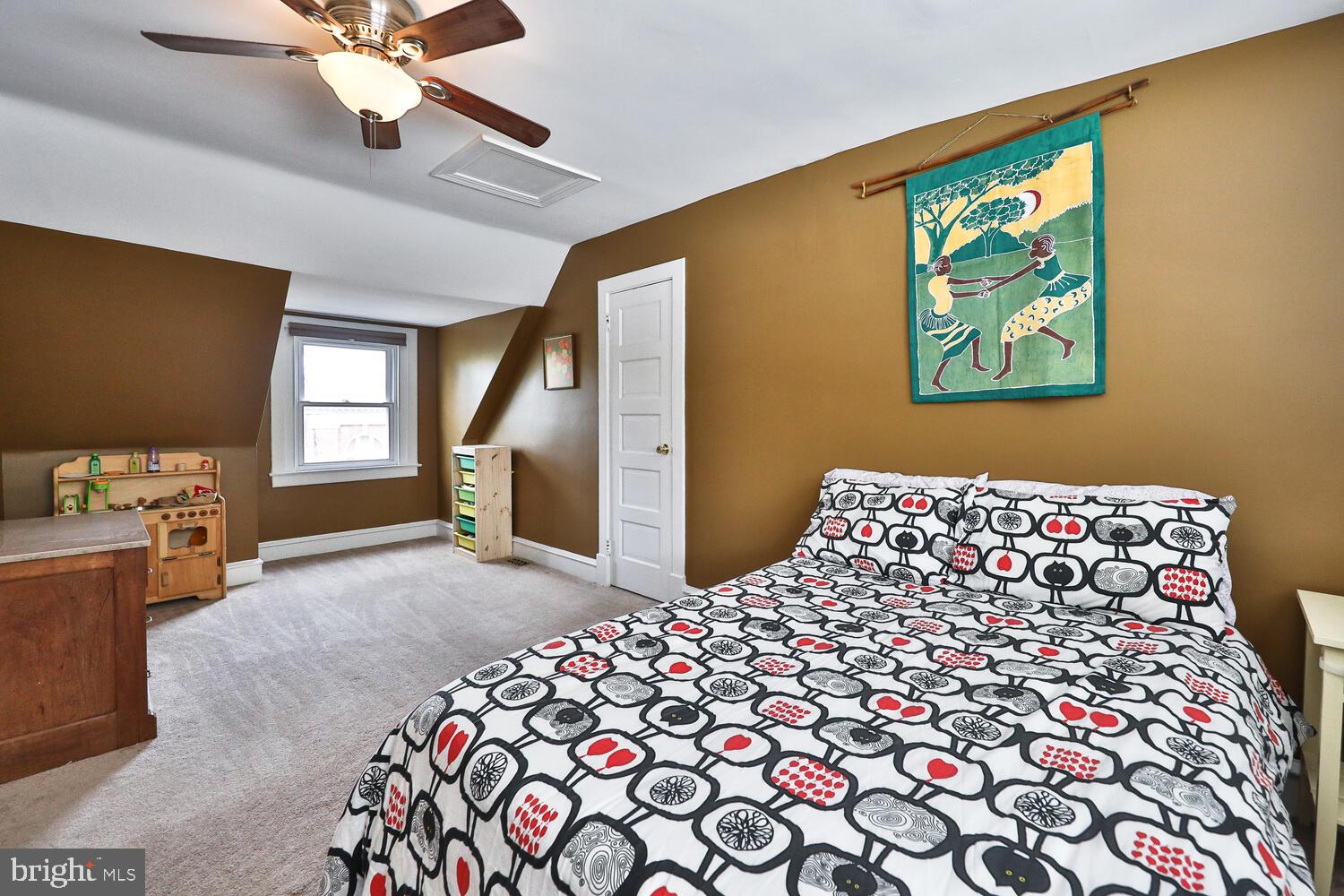 8 Pelham Road Philadelphia, PA 19119 - Photo 38 of 39 Gallery Image 38