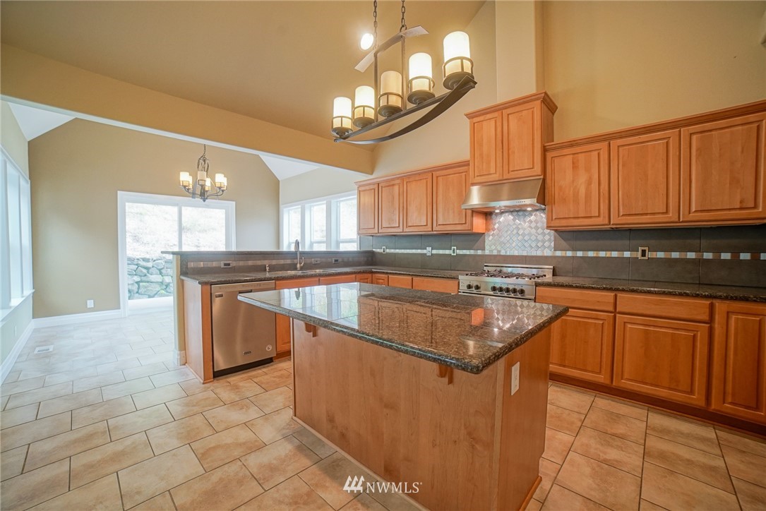 13004 Spiketon Road Buckley, WA 98321 - Photo 7 of 25 Gallery Image 7