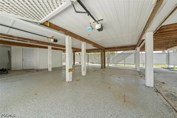 $1,300,000 | 279 Ferry Landing Drive, Sanibel, FL 33957
