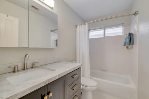 $525,000 | 8709 Glen Canyon Drive, Round Rock, TX 78681