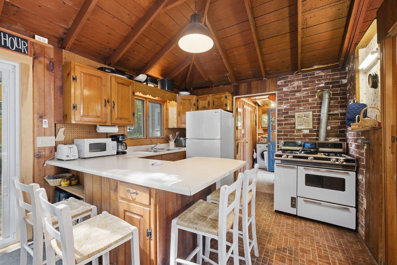 21 Haskell Avenue Raymond, ME 04071 - Photo 10 of 43 3G0A5380