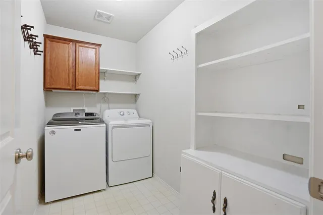 $265,000 | 212 Preston Drive, Cleburne, TX 76033