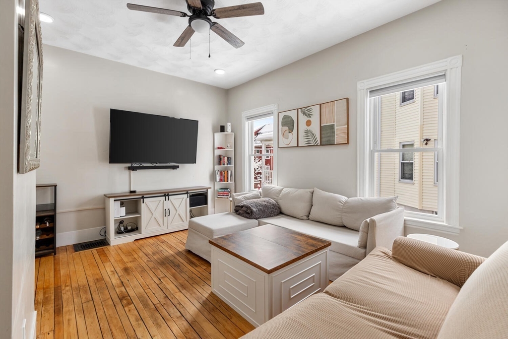 20 Fairmount Street Everett, MA 02149 - Photo 5 of 42