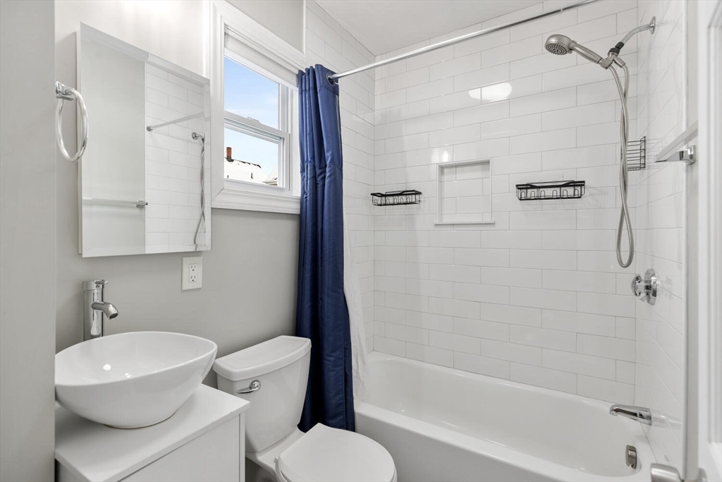 20 Fairmount Street Everett, MA 02149 - Photo 7 of 42