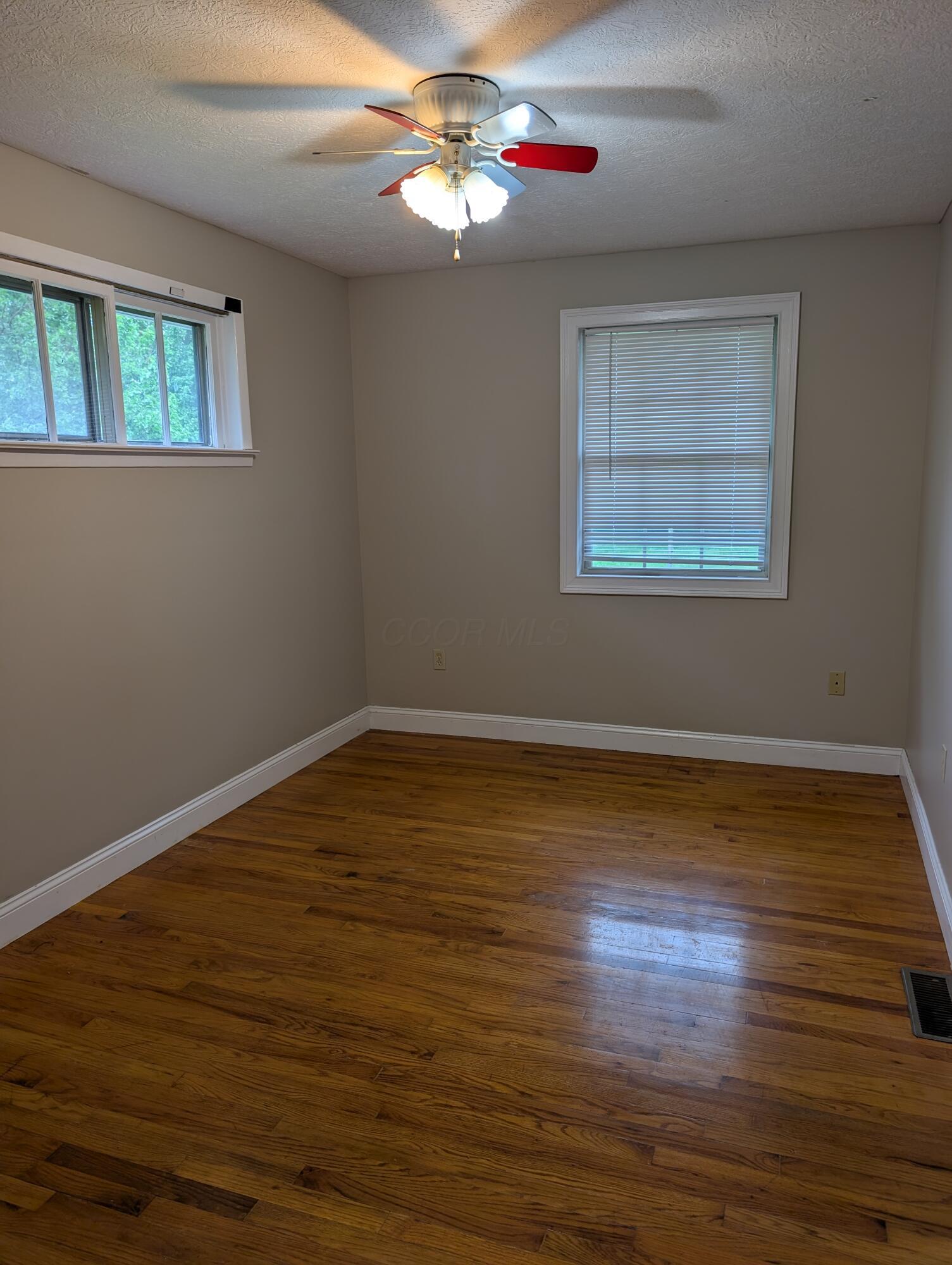 454 Diley Road Pickerington, OH 43147 - Photo 16 of 21 Bedroom