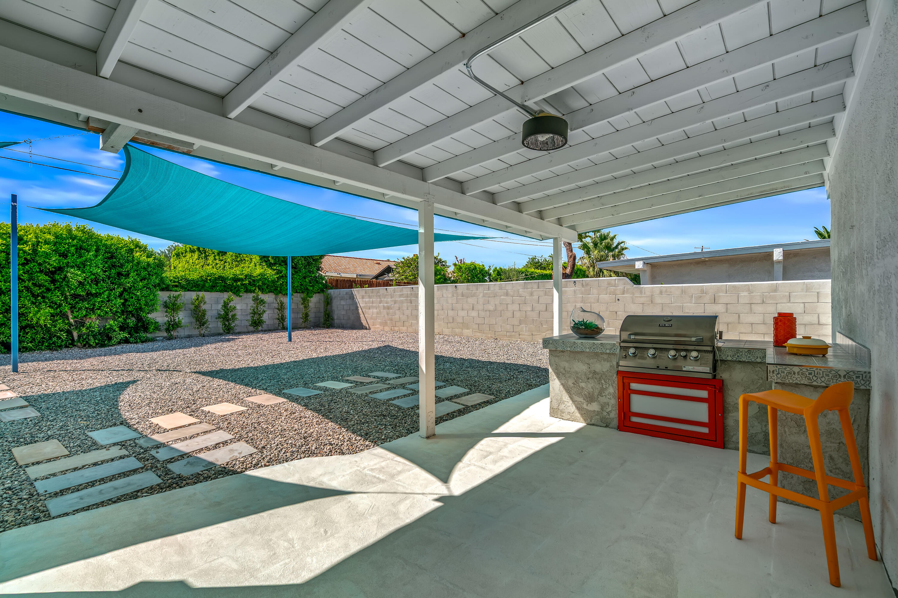 2627 North Cerritos Road Palm Springs, CA 92262 - Photo 42 of 64 In-built BBQ