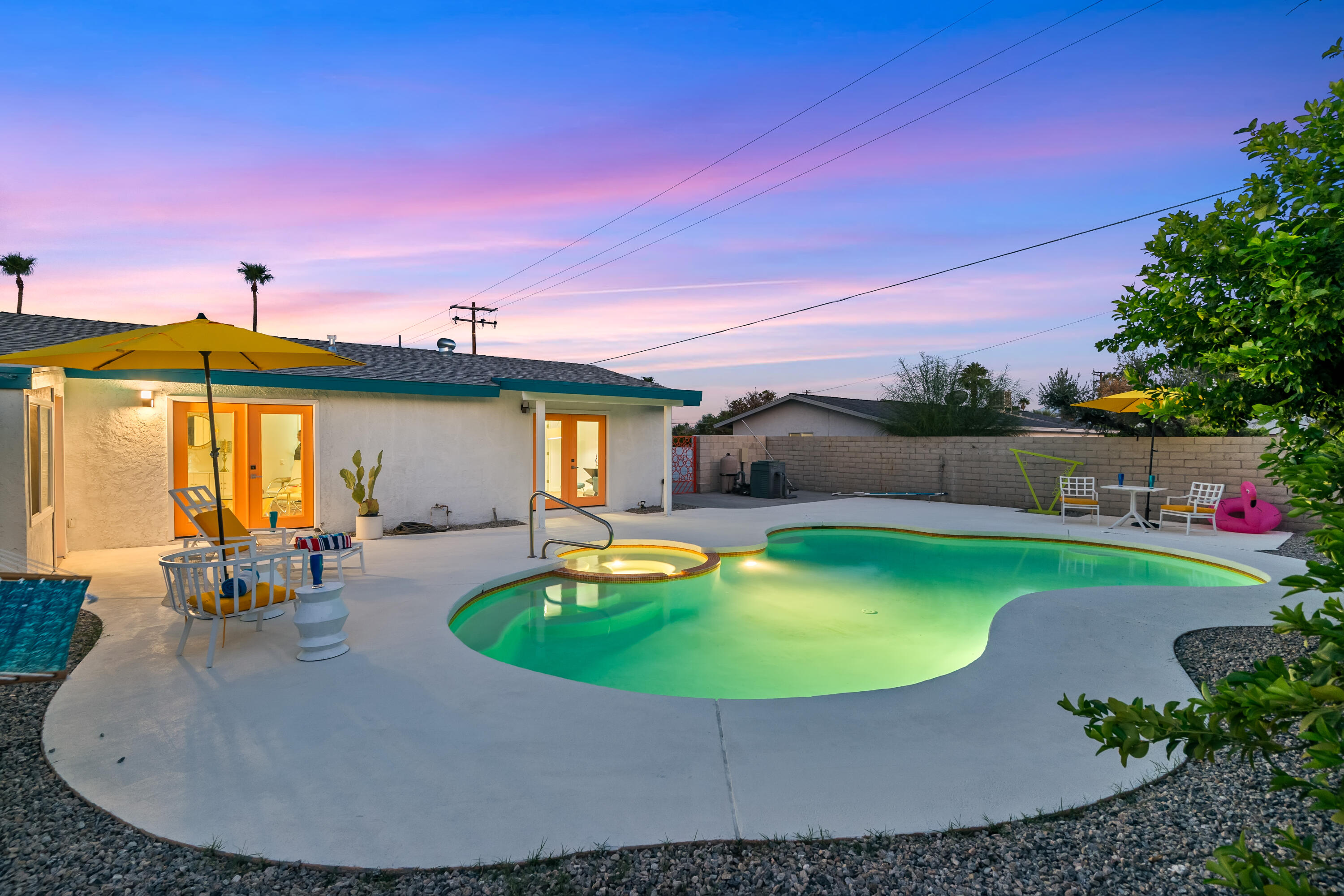2627 North Cerritos Road Palm Springs, CA 92262 - Photo 52 of 64 Twitlight views