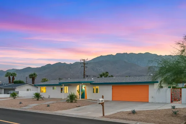 $3,950 | 2627 North Cerritos Road, Palm Springs, CA 92262