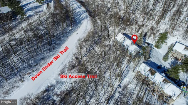 $429,900 | 33 Lakeview Court, Unit 2B, McHenry, MD 21541