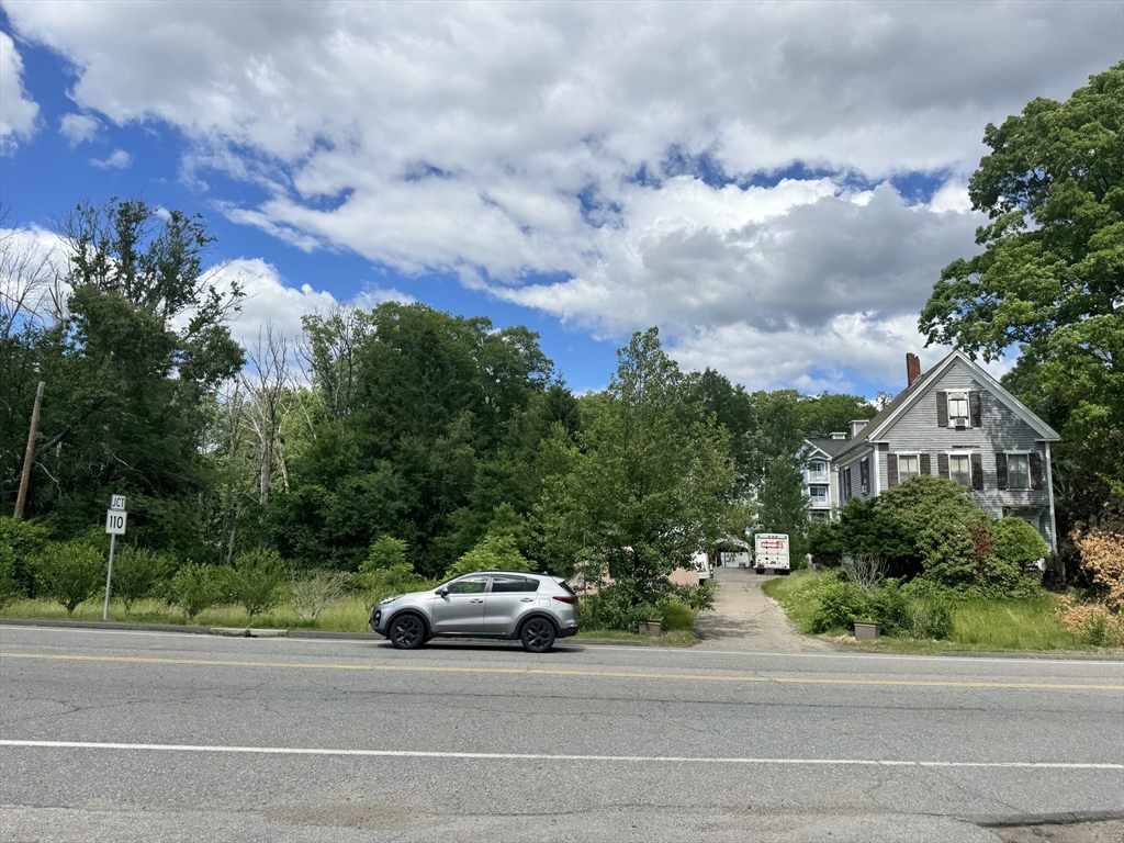 21 Broad Street Merrimac, MA 01860 - Photo 3 of 4
