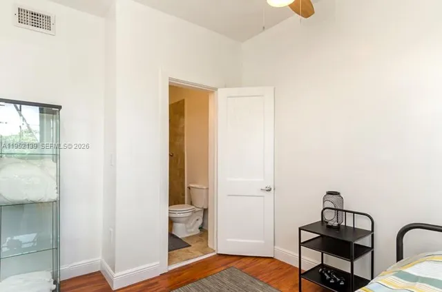 $1,800 | 934 Michigan Avenue, Unit 301, Miami Beach, FL 33139