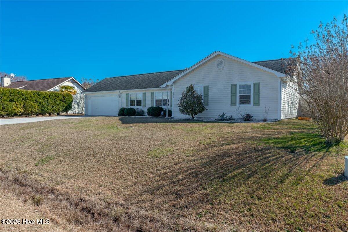 423 Dion Drive Hubert, NC 28539 - Photo 1 of 40 01-DSC08720-HDR