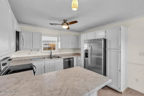 $311,900 | 423 Dion Drive, Hubert, NC 28539