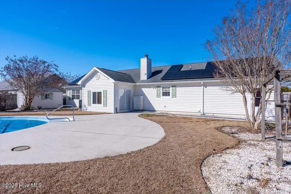 $311,900 | 423 Dion Drive, Hubert, NC 28539