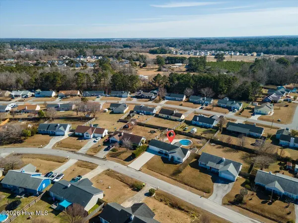 $311,900 | 423 Dion Drive, Hubert, NC 28539