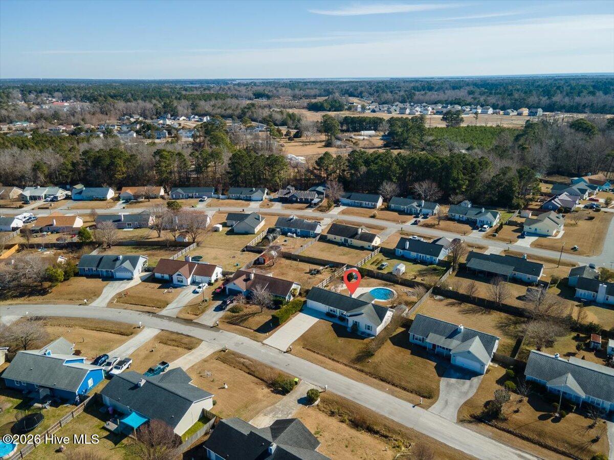 423 Dion Drive Hubert, NC 28539 - Photo 7 of 40 07-DJI_0725-HDR-Edit