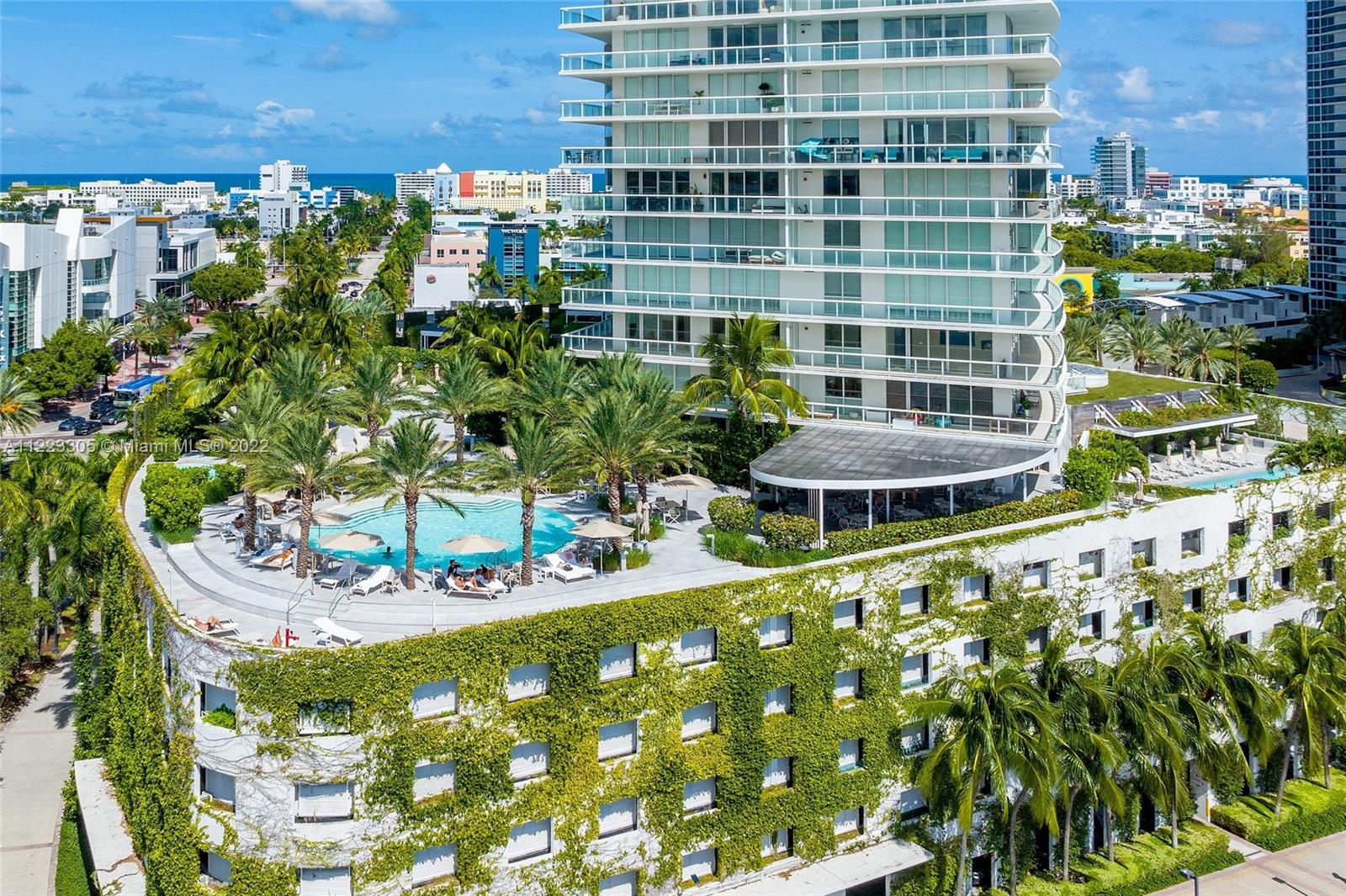 450 Alton Road, Unit 3503 Miami Beach, FL 33139 - Photo 18 of 40 Gallery Image 18