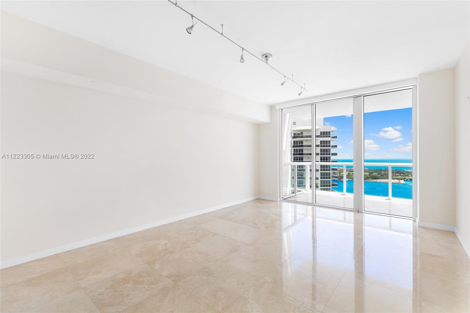 450 Alton Road, Unit 3503 Miami Beach, FL 33139 - Photo 27 of 40 Gallery Image 27