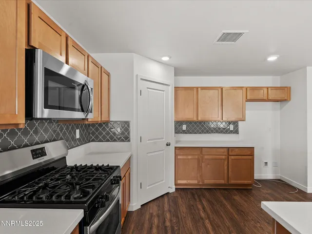 $444,950 | 214 Green Lane, Dayton, NV 89403