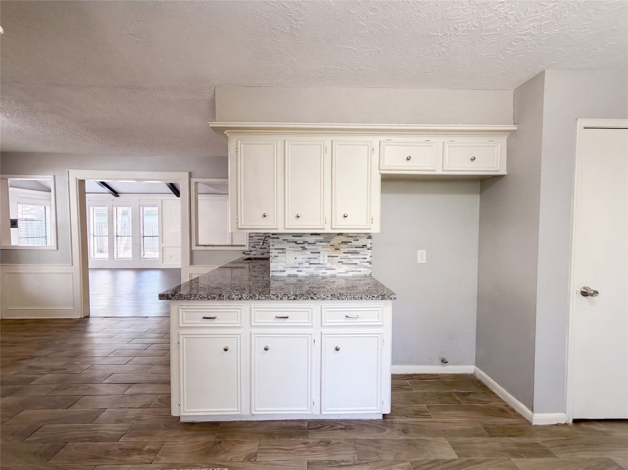 17810 Asphodel Lane Spring, TX 77379 - Photo 11 of 26 Gallery Image 11