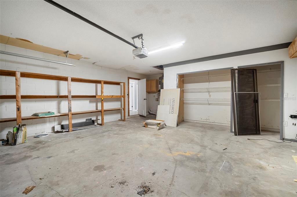 12825 Tallowood Drive Riverview, FL 33579 - Photo 37 of 43 an empty room with closet and a window