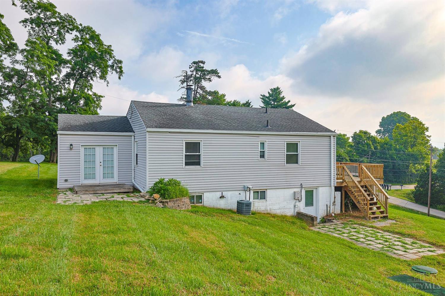 7743 Zion Hill Road Cleves, OH 45002 - Photo 31 of 32