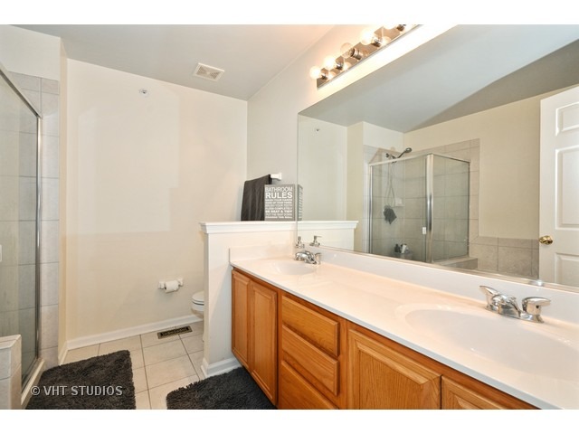 816 Crossing Way St. Charles, IL 60174 - Photo 7 of 10