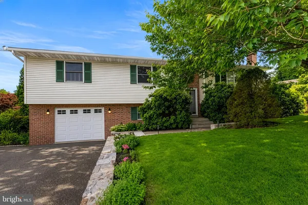 $410,000 | 46 Popodickon Drive, Boyertown, PA 19512