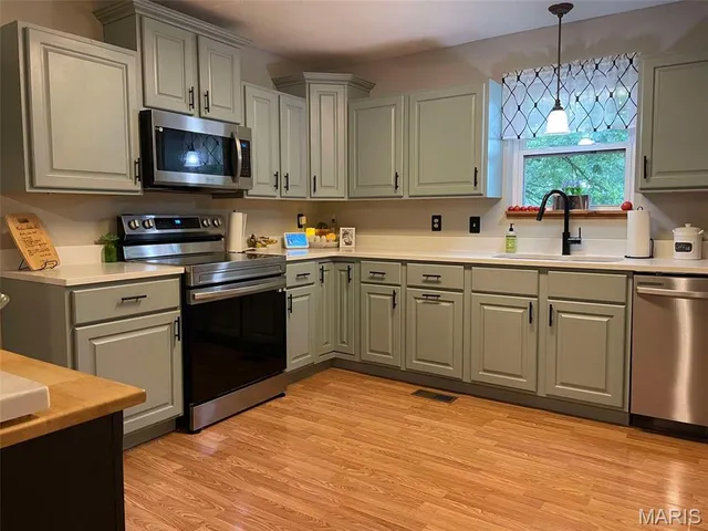 $265,900 | 16341 Terrace Drive, Dexter, MO 63841