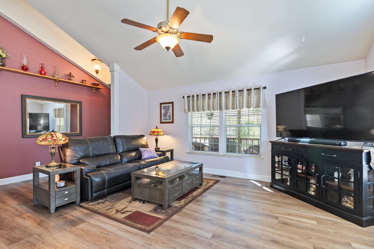 32670 Sunset Ridge Road East Coarsegold, CA 93614 - Photo 6 of 56 Gallery Image 6