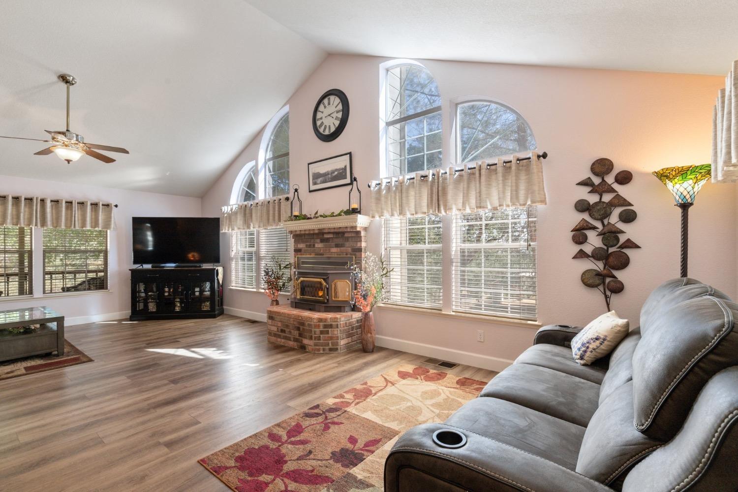 32670 Sunset Ridge Road East Coarsegold, CA 93614 - Photo 10 of 56 Gallery Image 10