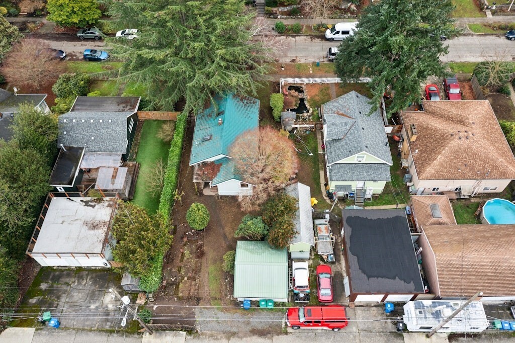 5627 44th Avenue Southwest Seattle, WA 98136 - Photo 36 of 37 an aerial view of houses with outdoor space