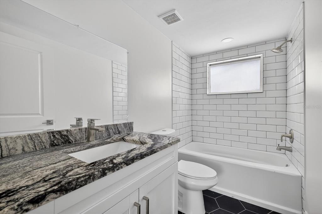 5419 Oceanic Road Holiday, FL 34690 - Photo 31 of 36