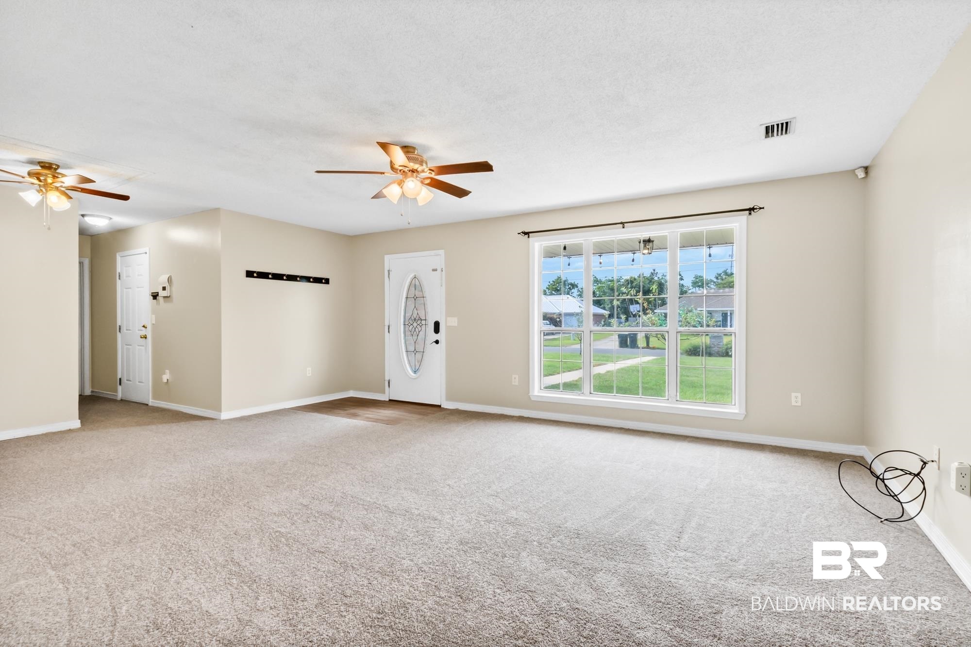 33784 Zuzu Lane Lillian, AL 36549 - Photo 5 of 34