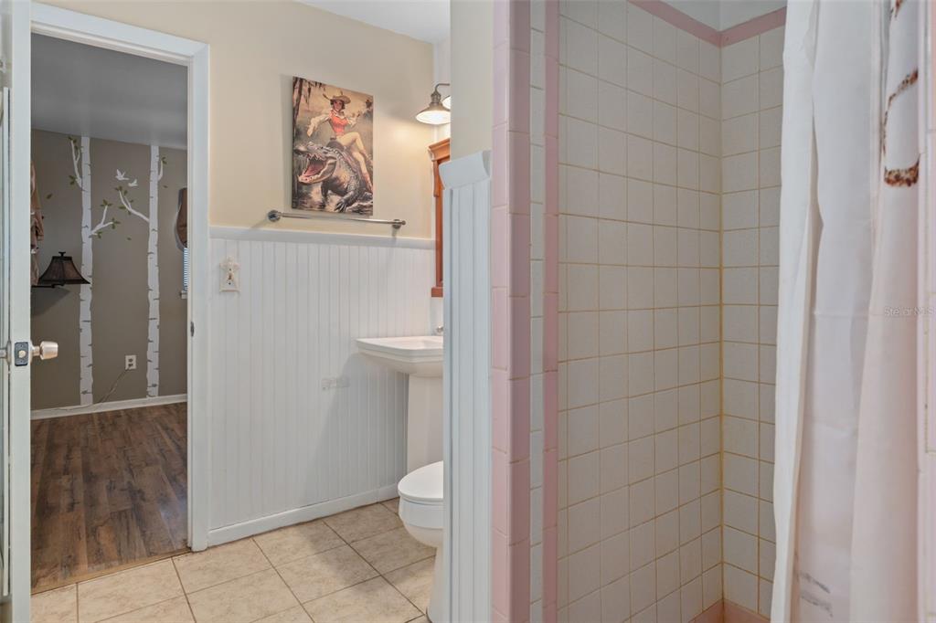 353 North Robin Hood Road Inverness, FL 34450 - Photo 26 of 59 a bathroom with a toilet and a shower