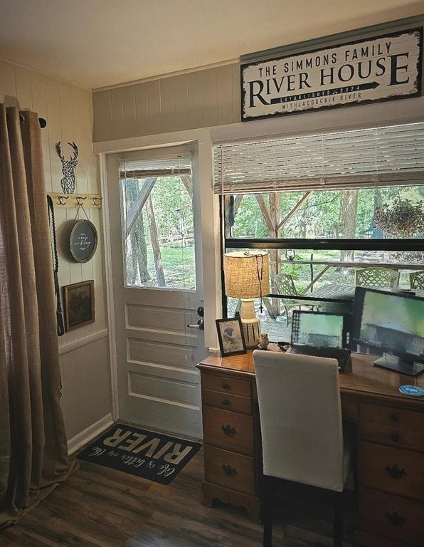 353 North Robin Hood Road Inverness, FL 34450 - Photo 30 of 59 a living room with furniture a window and a fireplace